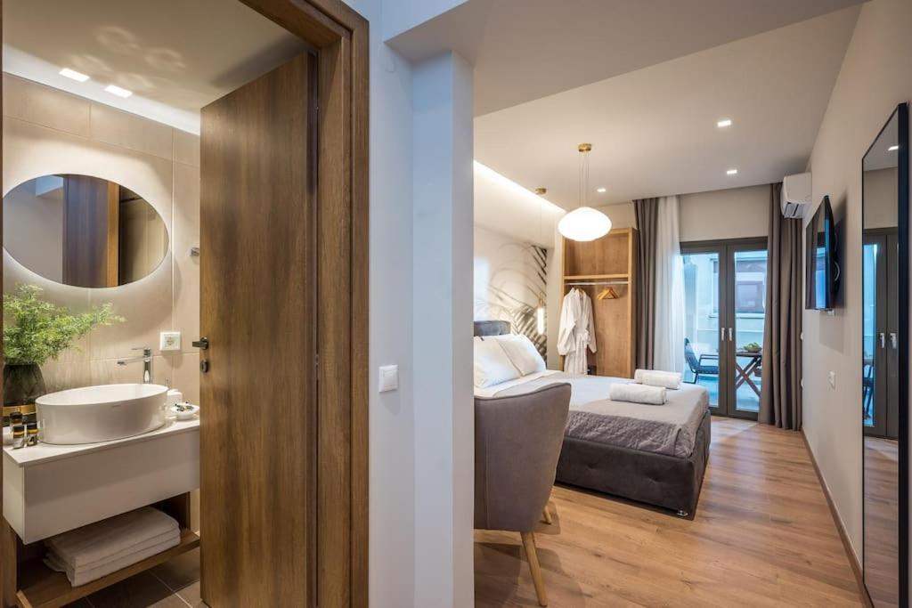Amalia'S Luxury Apartment 3 伊拉克利翁 外观 照片