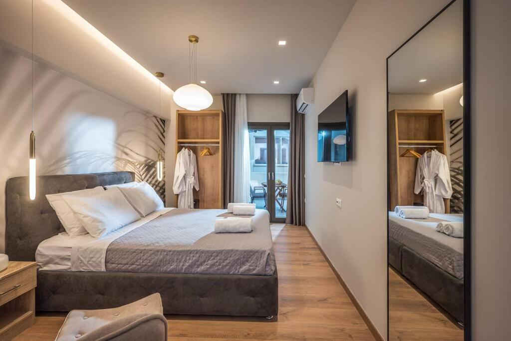 Amalia'S Luxury Apartment 3 伊拉克利翁 外观 照片